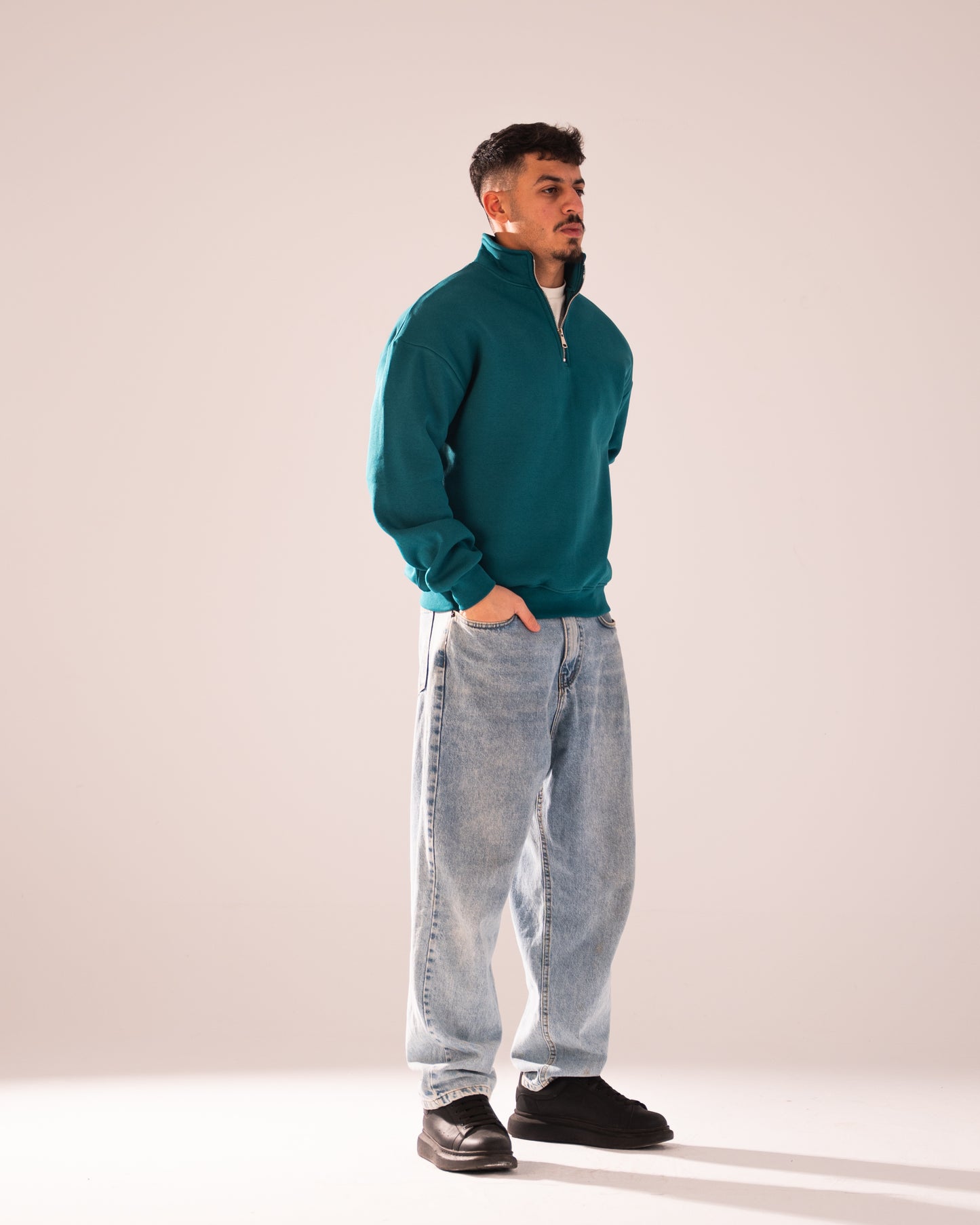 QUARTER-ZIPPER