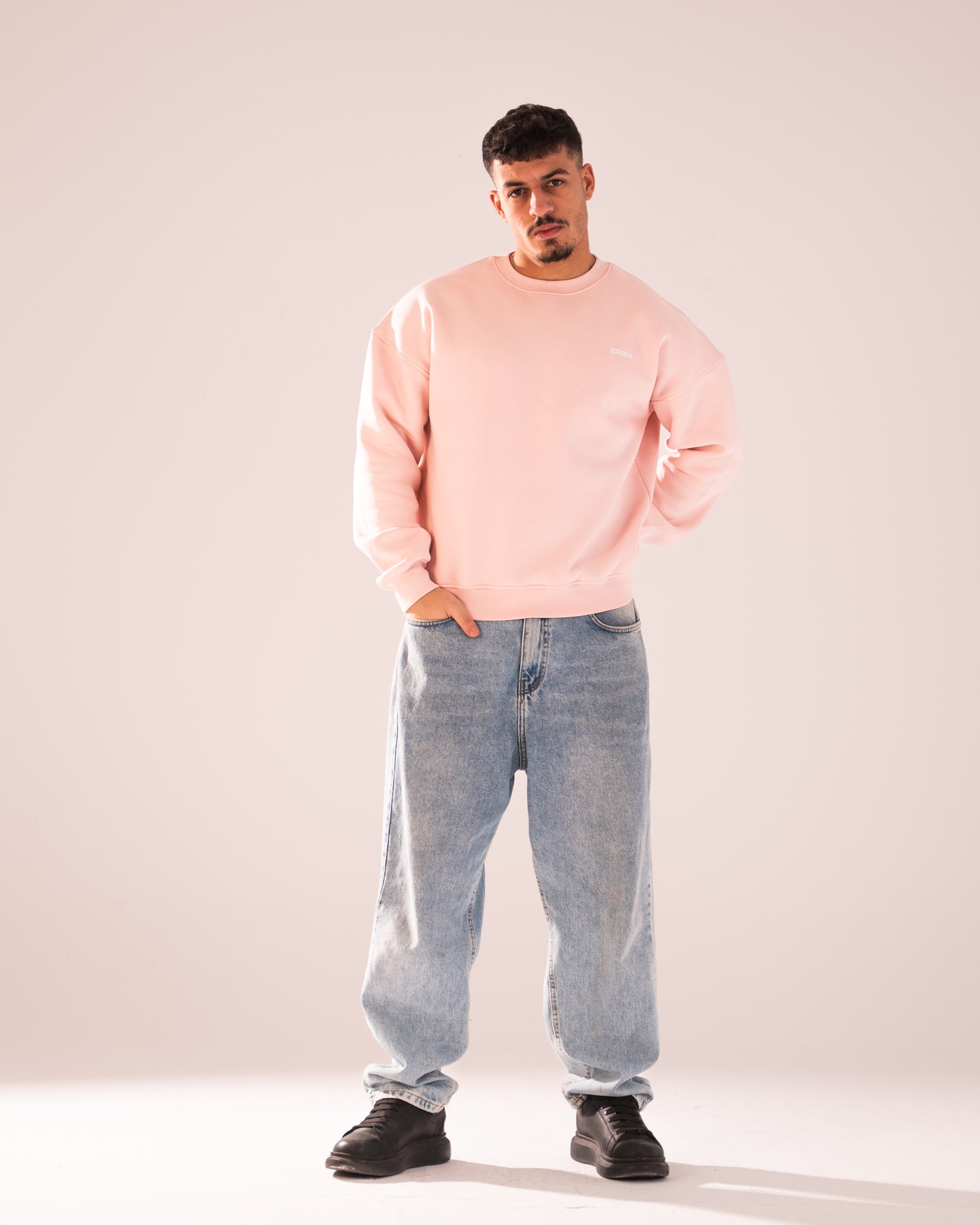 CREWNECK