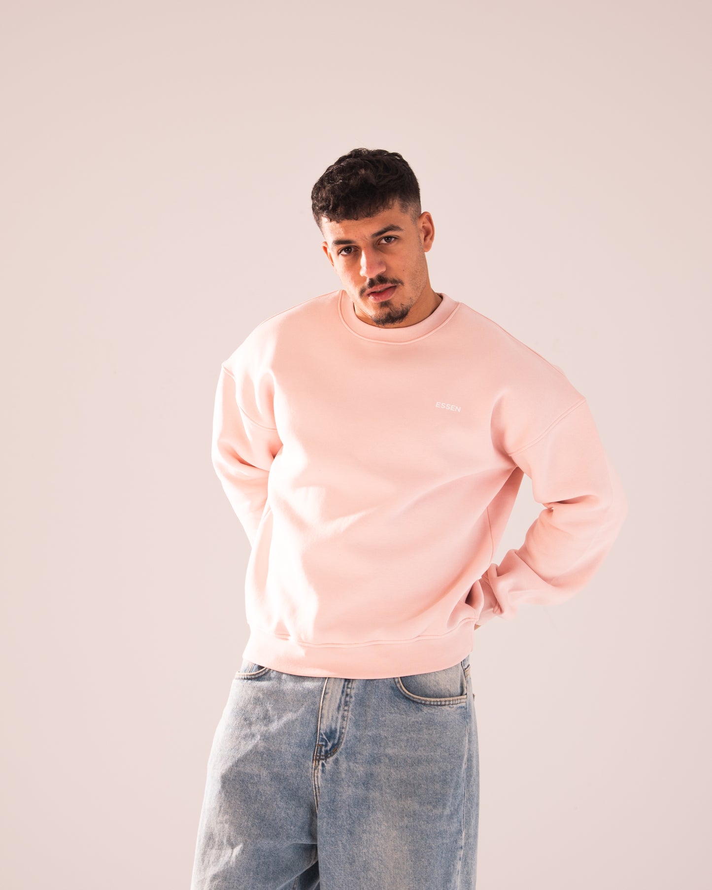 CREWNECK